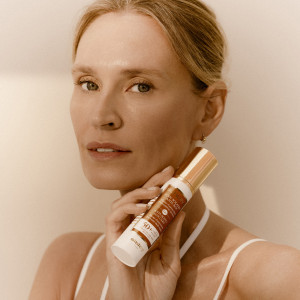 SUNLEYA ANTI-AGING SONNENSCHUTZ SPF50+ SUNLEYA ANTI-AGING SONNENSCHUTZ SPF50+